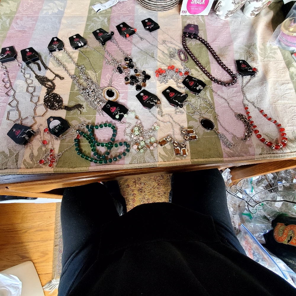 Costume Jewelry Necklace & Earring Sets 15 Sets $14 List 4
